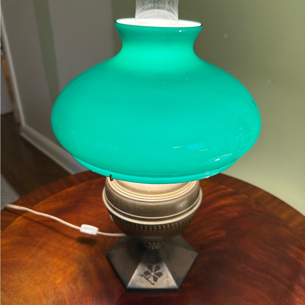 Elegant B & H Electrified Antique Green Glass Brass Oil Table Lamp